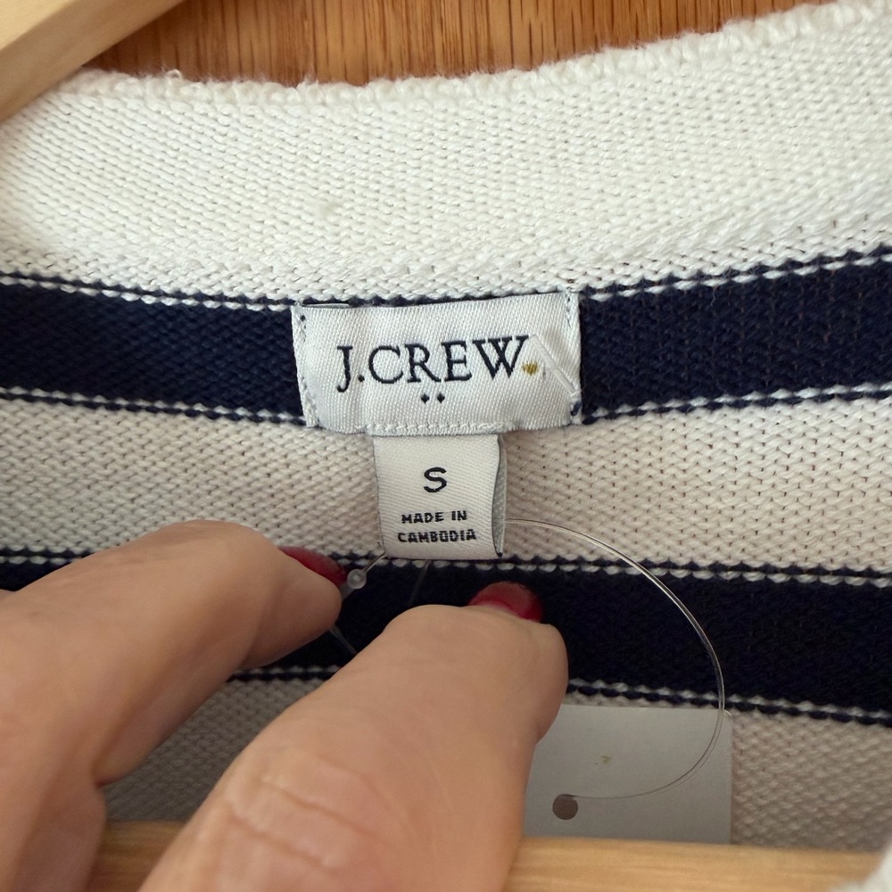 #116 J Crew Navy and White Striped Sweater. NWT. Size S. Classy! - Picture 5 of 10